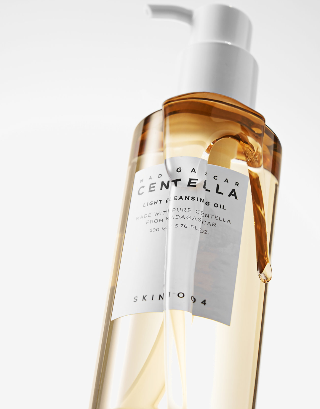 Skin1004 Madagascar Centella Light Cleansing Oil